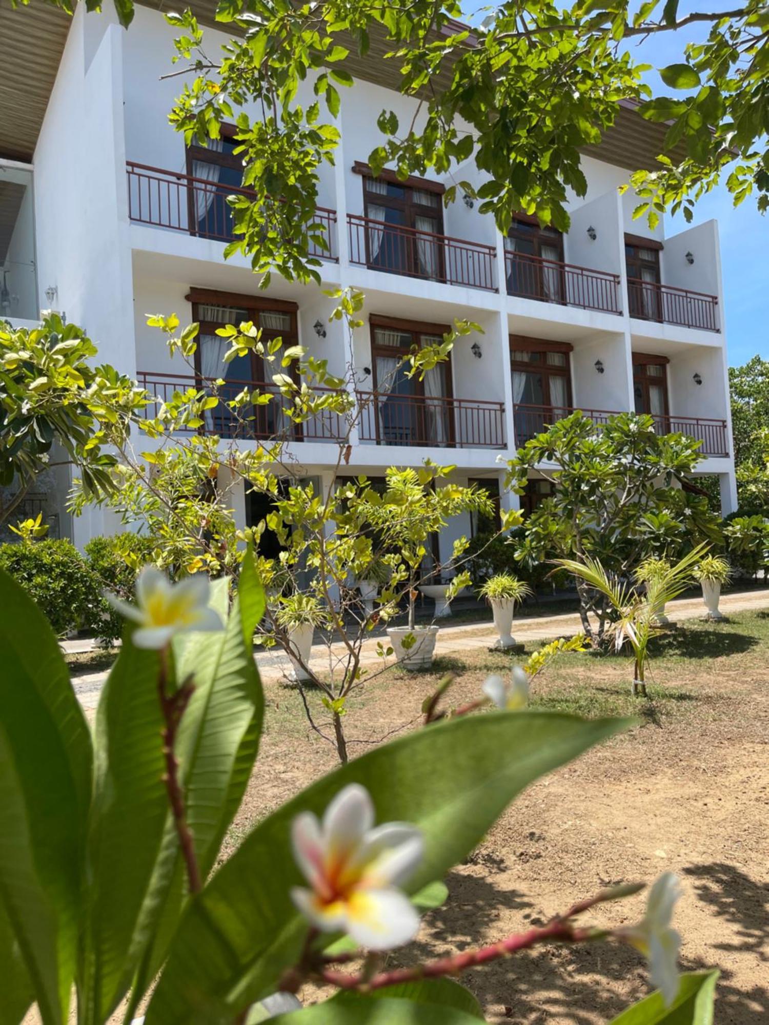 Amanda Beach Resort Passikudah Zewnętrze zdjęcie